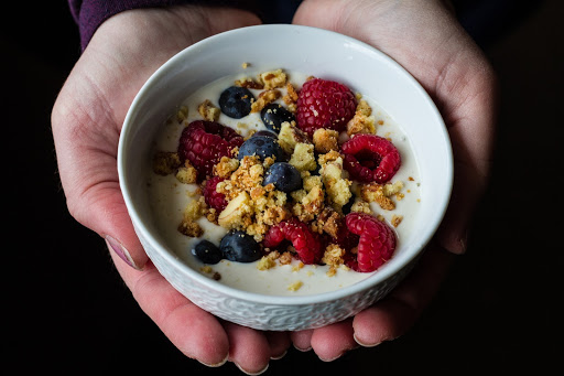 mandelbread parfait bowl