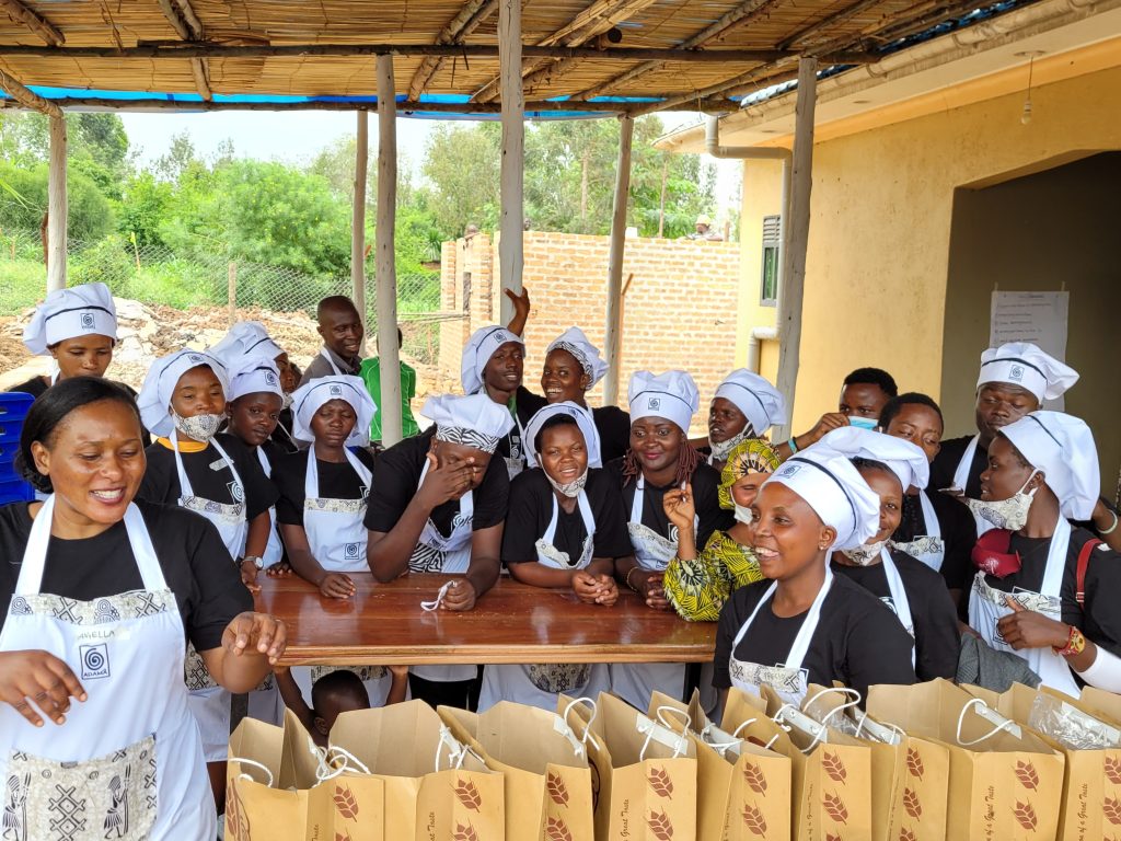 students ready to sell their bread